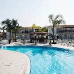 Tsokkos Paradise Village Resort