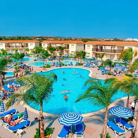 Tsokkos Paradise Village 4*