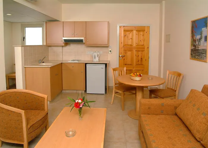 Resort Tsokkos Paradise Village 4*