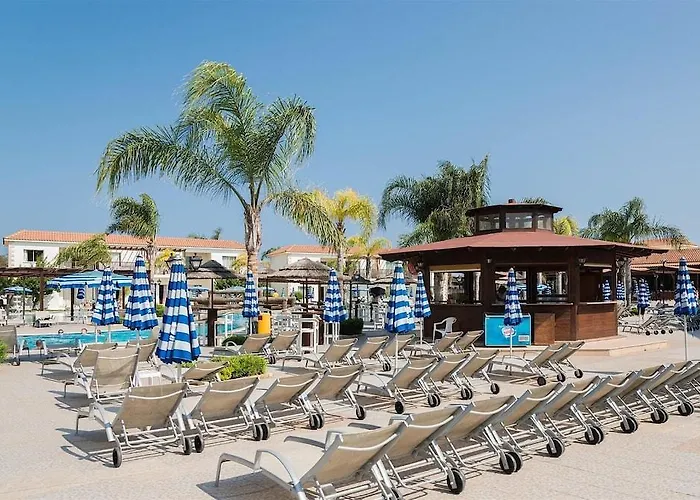 Tsokkos Paradise Village