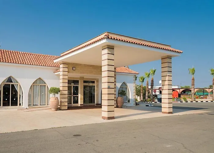 Resort Tsokkos Paradise Village