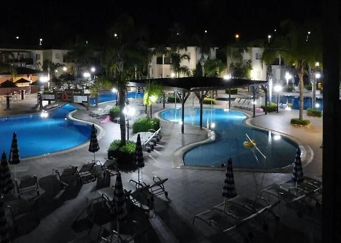 Tsokkos Paradise Village