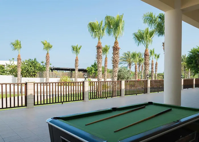 Rezort Tsokkos Paradise Village 4*