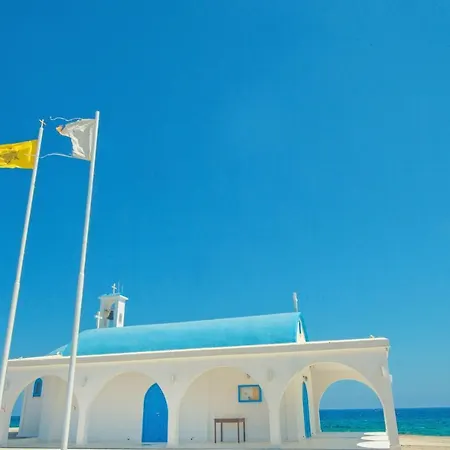 Tsokkos Paradise Village