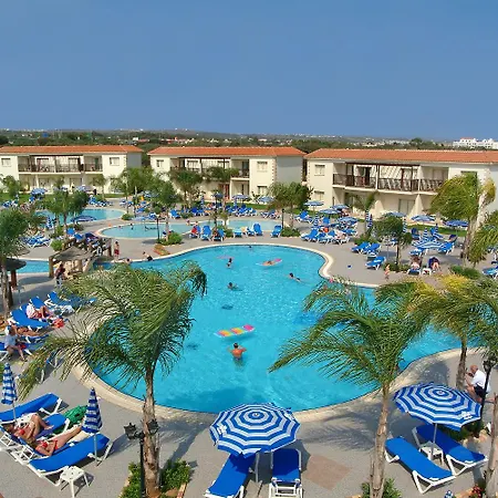 Tsokkos Paradise Village 4*