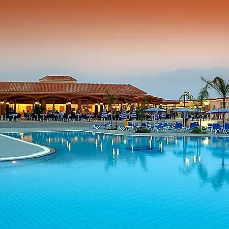 Tsokkos Paradise Village 4* Ayia Napa