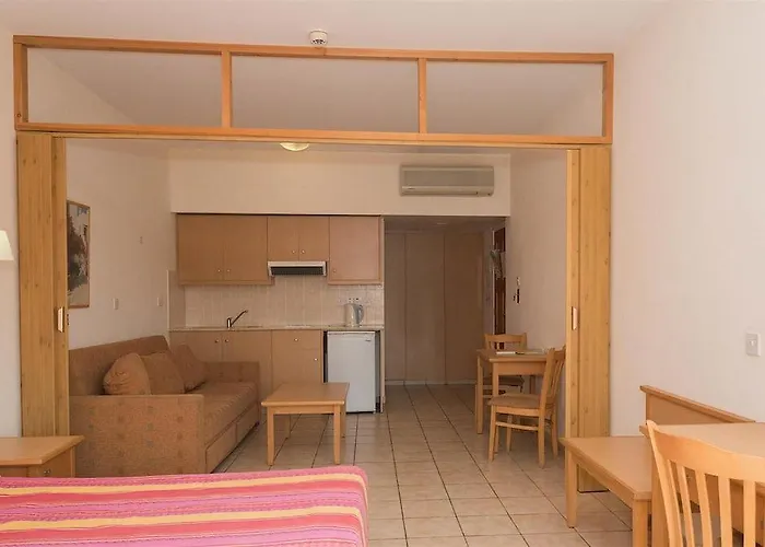 Complex Tsokkos Paradise Village 4*