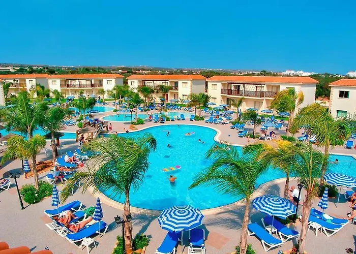 Tsokkos Paradise Village 4*